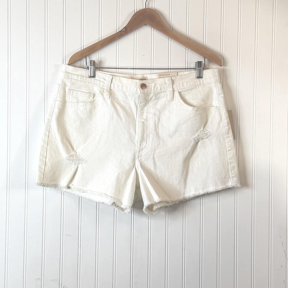 Universal Thread White Highest Rise Shortie Shorts Size 14 NWT